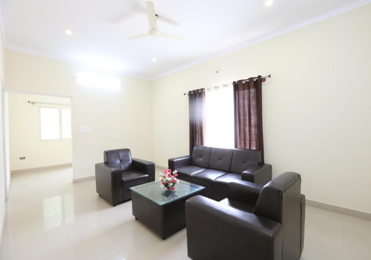 Hotel The Green Orchid Mysore Esterno foto