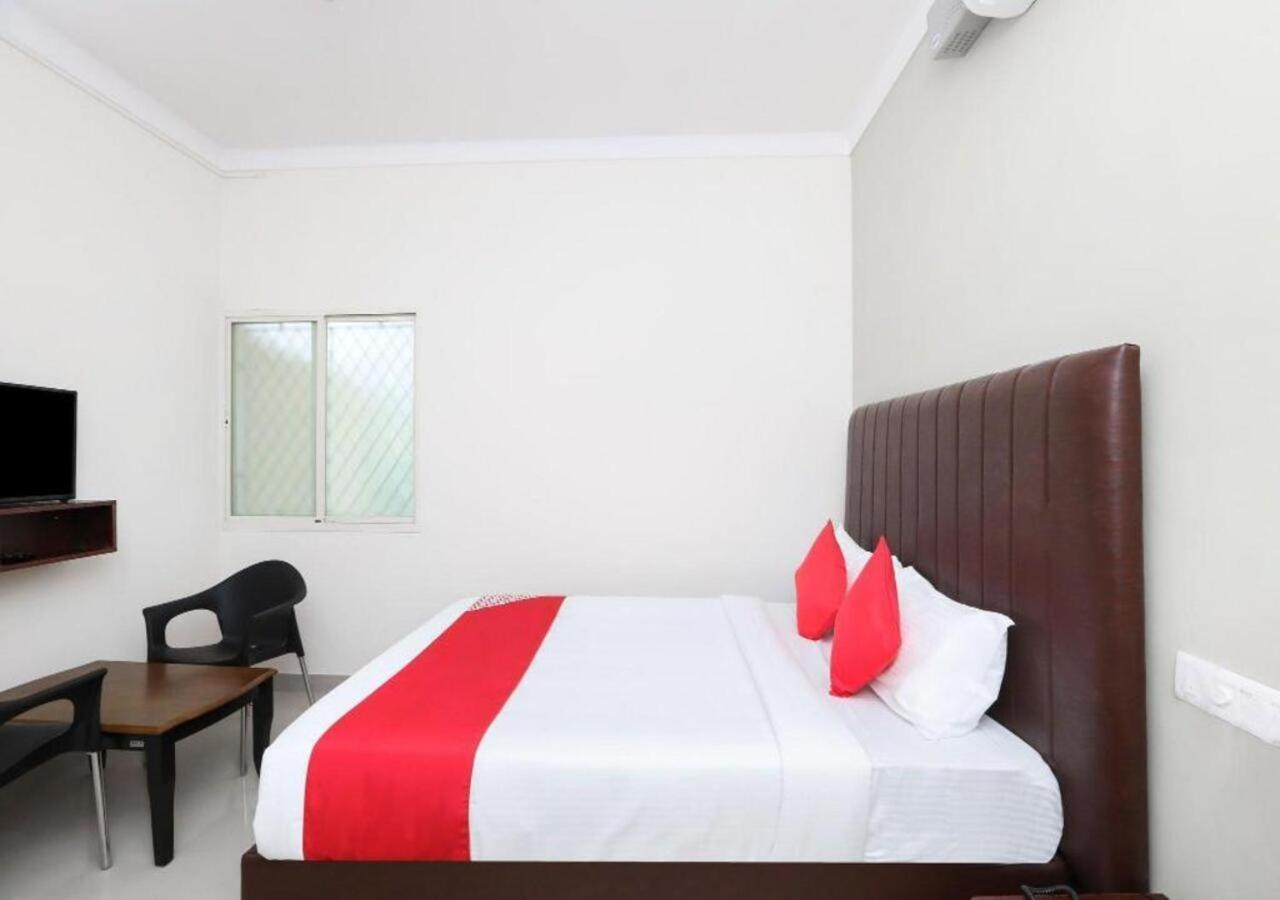 Hotel The Green Orchid Mysore Esterno foto